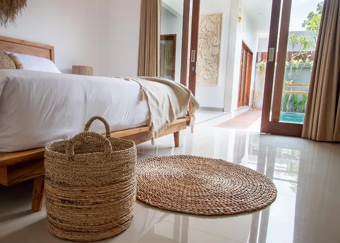 Center And Popular Place Near By Walk! 2bdr With Private Pool In * Canggu (Bali)